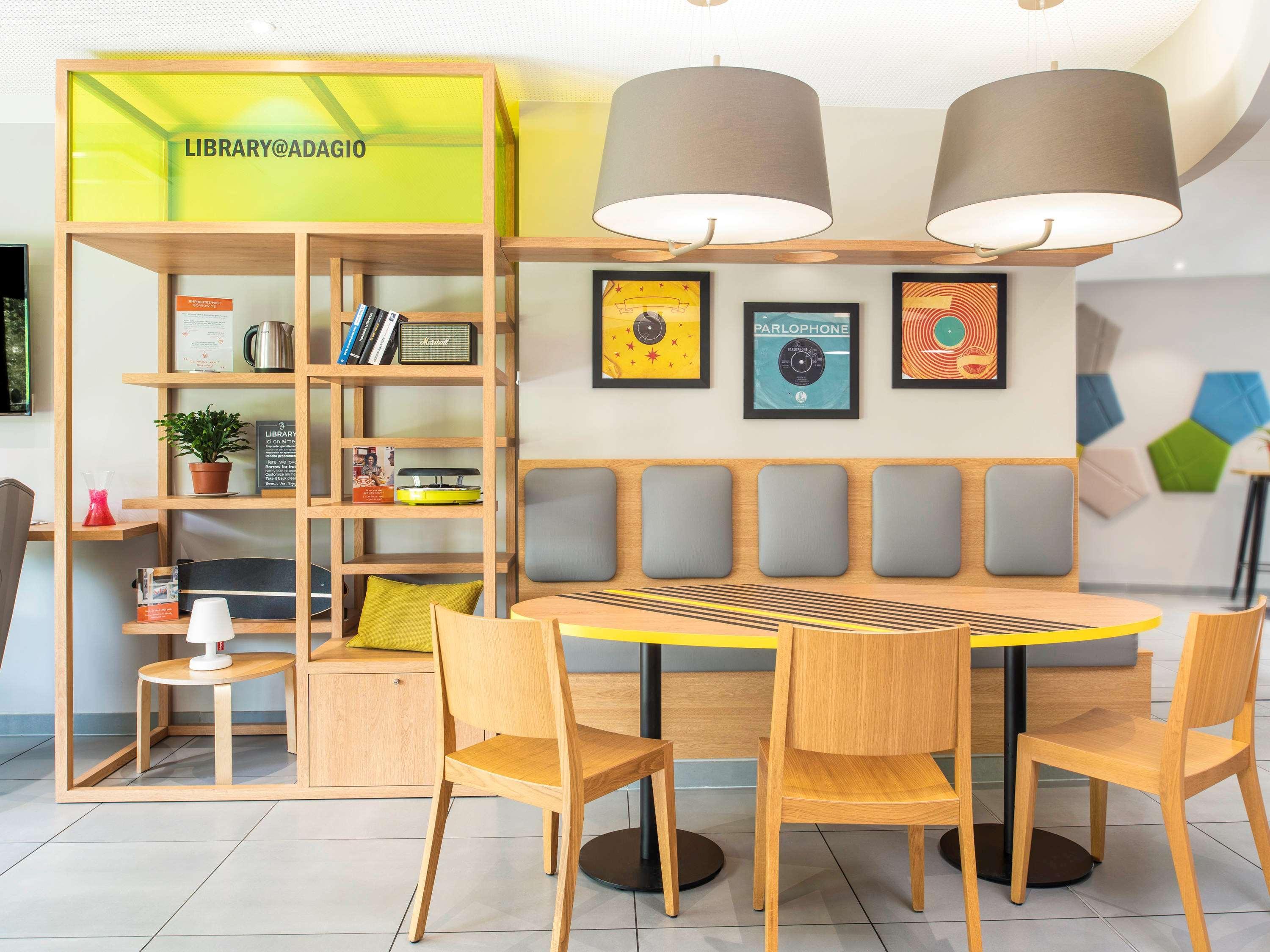 Aparthotel Adagio Access Colombes La Defense Ngoại thất bức ảnh
